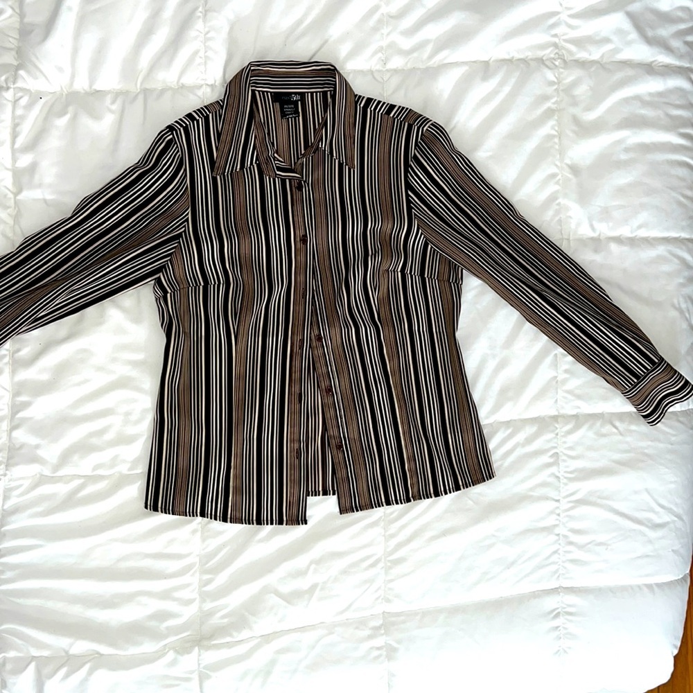 2000s East 5th Petite striped button down